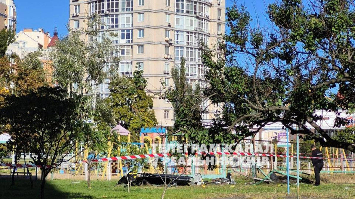 Russian drone crashes into playground in Kyiv without detonating – photos, video