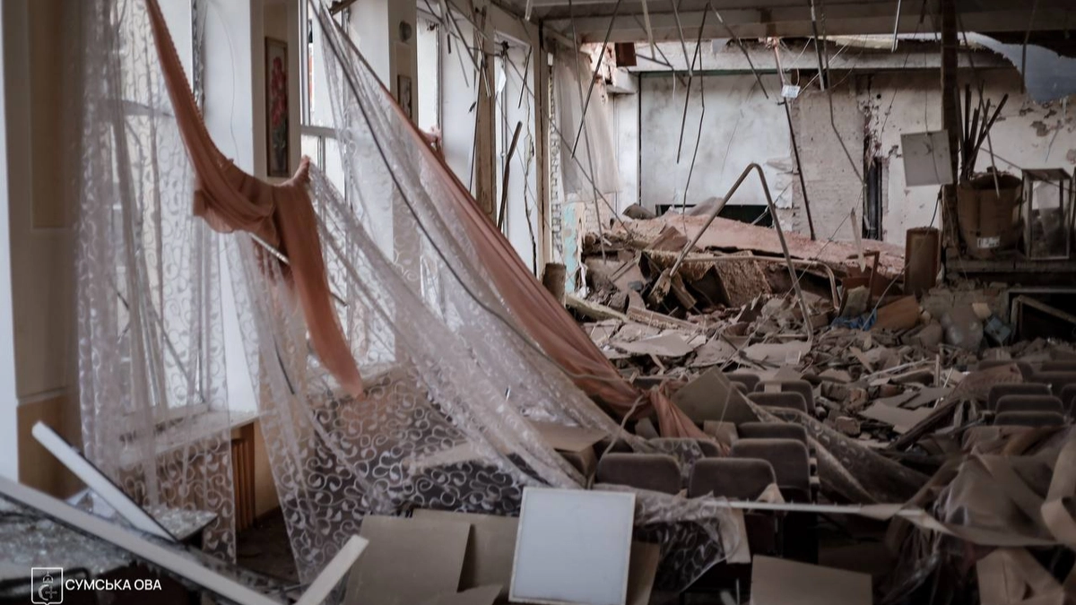 Russian guided bomb strikes on Sumy: two killed and nine injured in one day – photo