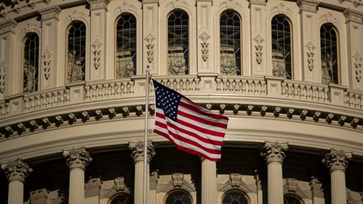 Bipartisan group of US lawmakers urges Trump to use Graham Act to impose sanctions on Russia
