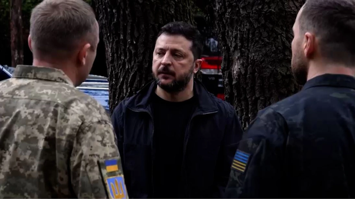 Zelenskyy meets soldiers taking part in Operation Vivaldi on Lyman front