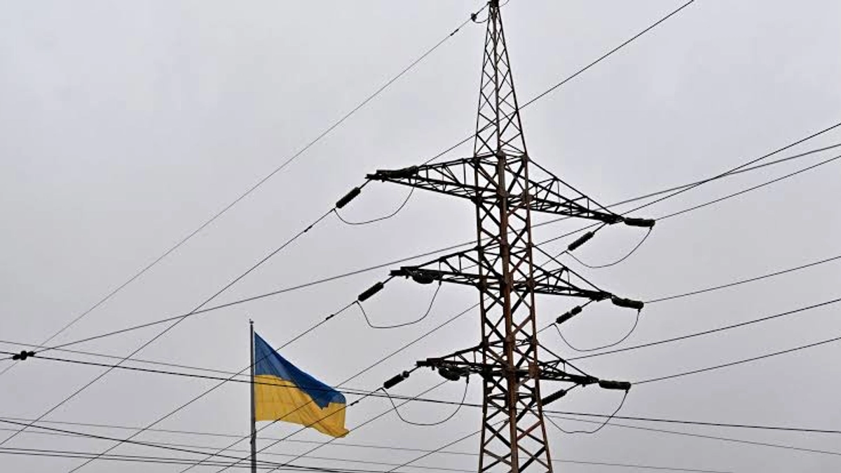 Drones hit industrial facilities in Poltava Oblast, leaving 500 consumers without power